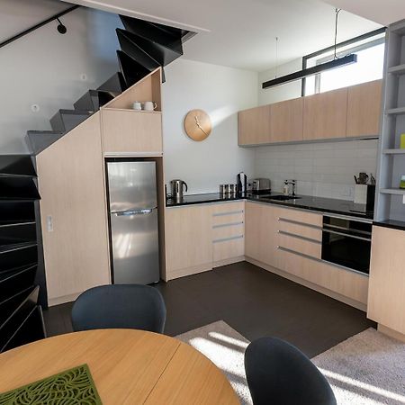 Deluxe Inner-City Apartment On Moray Dunedin Eksteriør billede
