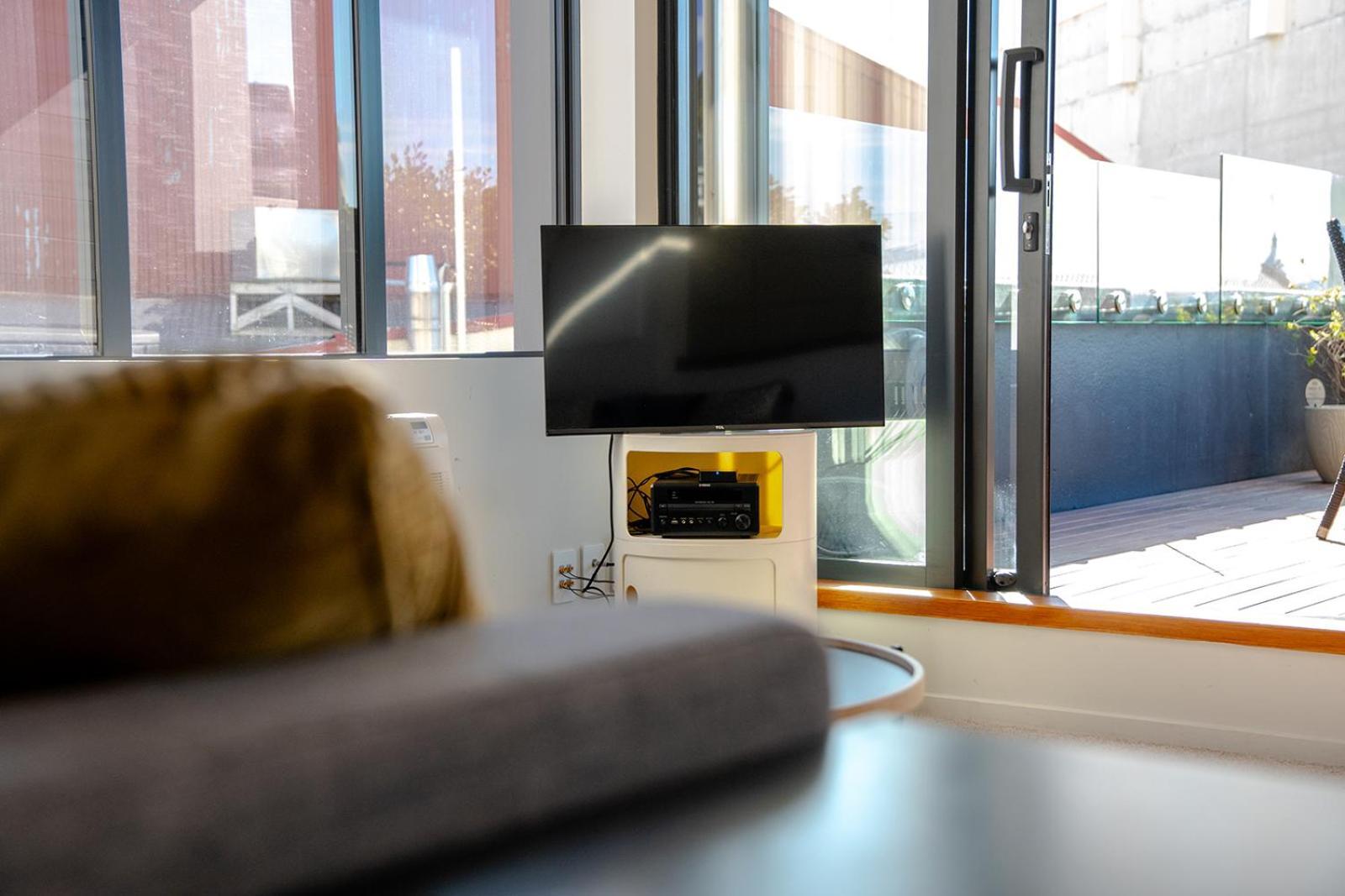 Deluxe Inner-City Apartment On Moray Dunedin Eksteriør billede